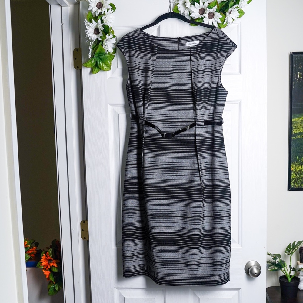 Calvin Klein Gray Black Striped Cap-Sleeve Sheath Dress size 14